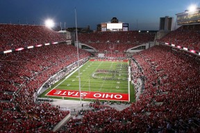 爱游戏体育-国家女篮通过技术训练细化各个位置职责，国家队里的有20多年教学经验的优秀的一位女篮球教练