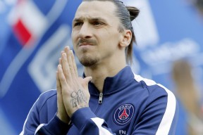 爱游戏登录入口-塔特在袋鼠队中的突破技术堪称一绝，助力多场关键胜利